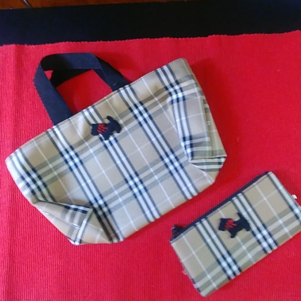 Super cute 2 piece set! - Picture 1 of 4
